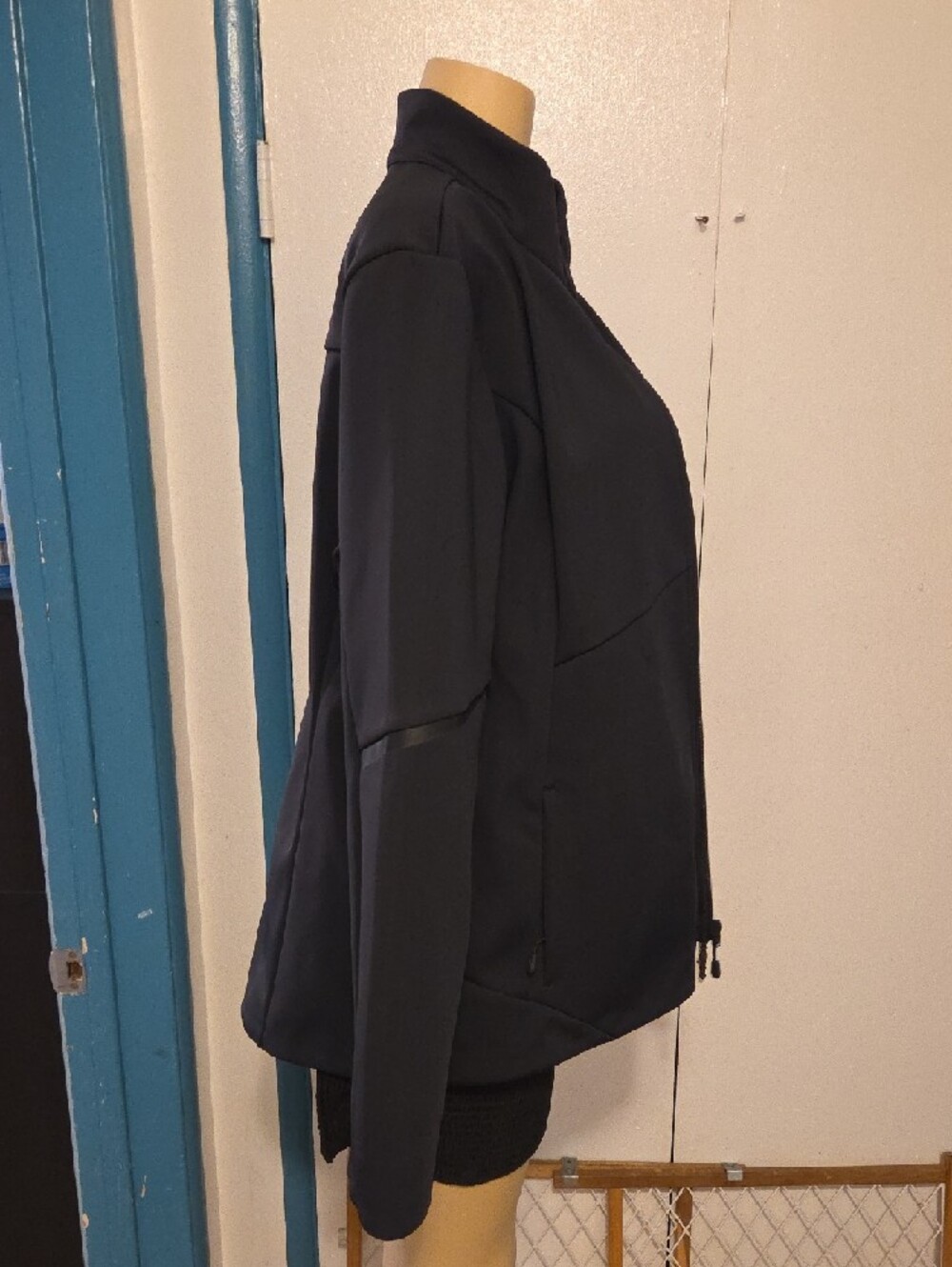 OGIO Women's Black Utility Softshell Jacket - Picture 4 of 5